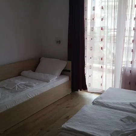 The Sea Lions Pensión Tsarevo